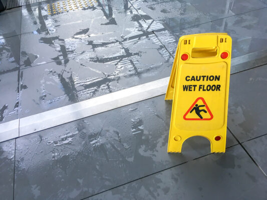 Funding Your Slip and Fall Injury Lawsuit: Dos and Don'ts in Texas